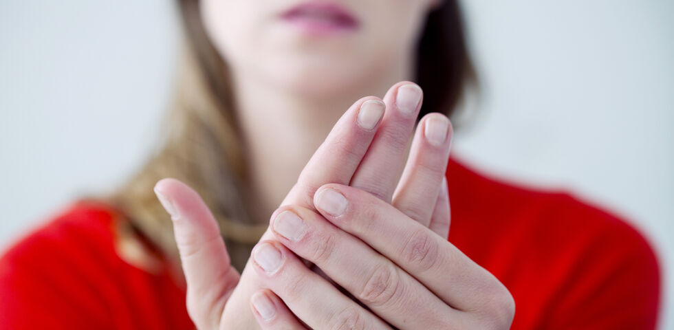 Hände Gelenke Arthritis - © Shutterstock