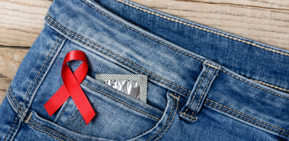 HIV AIDS - © Shutterstock