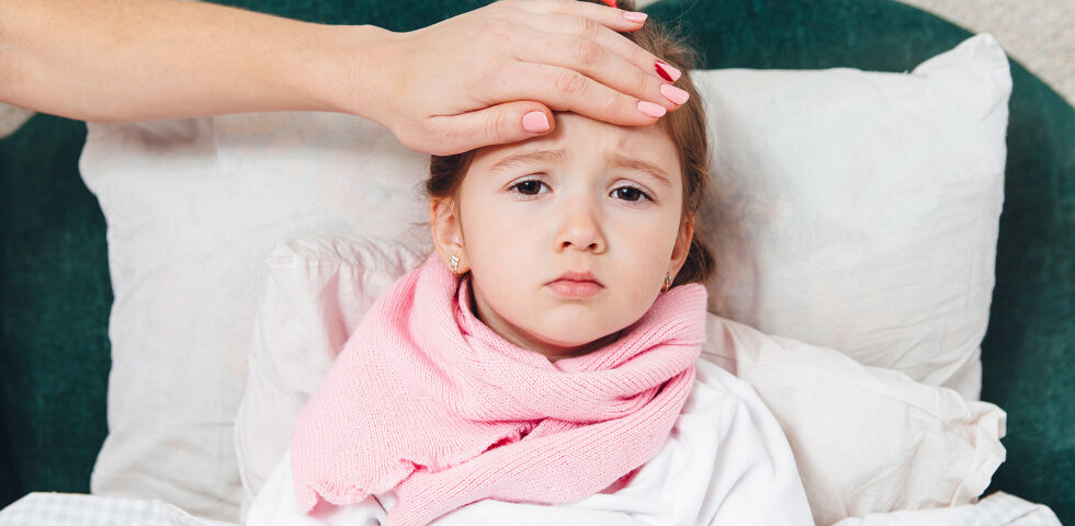 Kind krank - Der Begriff „Kinderkrankheit“ mag zwar Harmlosigkeit suggerieren, in Wahrheit können diese Erkrankungen aber mit erheblichen Komplikationen einhergehen. - © Shutterstock