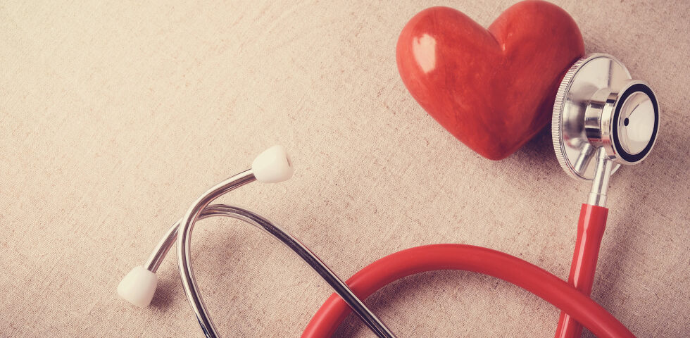 Herz Arzt Gesundheit - Ein Herzinfarkt ist eine ernste Angelegenheit. - © Shutterstock
