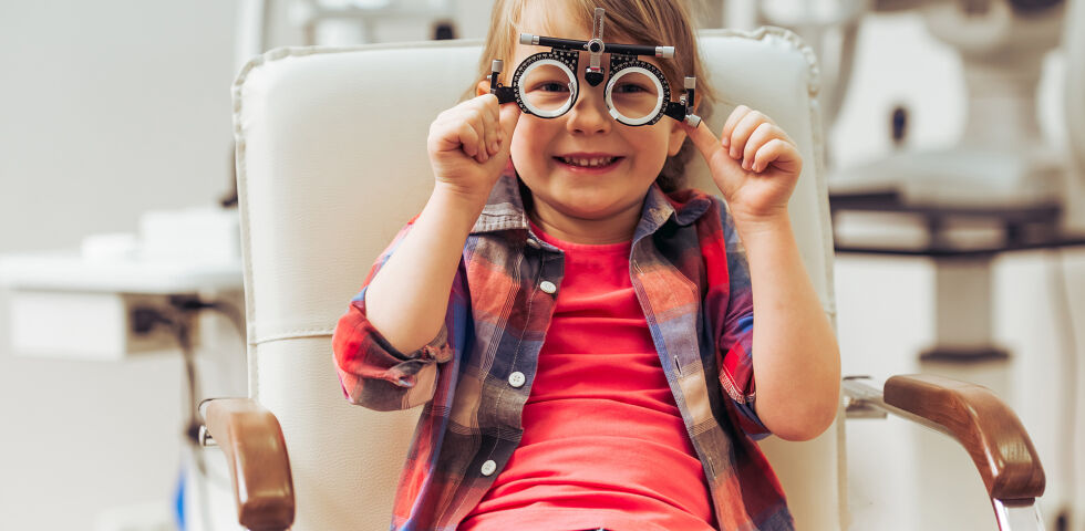 Kinder Augenarzt online - © Shutterstock